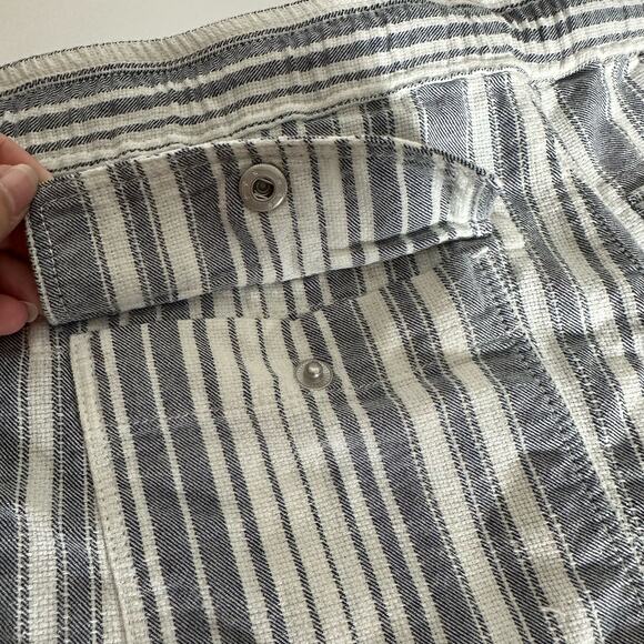 Sanctuary Women's Blue White Striped Drawstring Shorts Size Medium Coastal - Picture 6 of 10